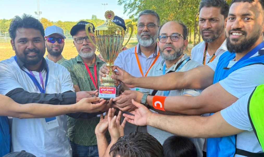 প্যারিসে বাংলাদেশিদের বর্ণিল ক্রীড়া ও সাংস্কৃতিক উৎসব